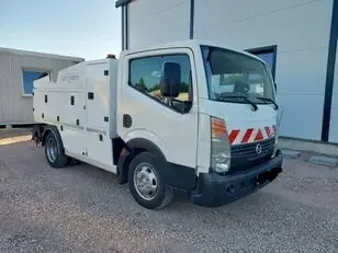 Camion d'intervention de débouchage d'urgence dans les Yvelines